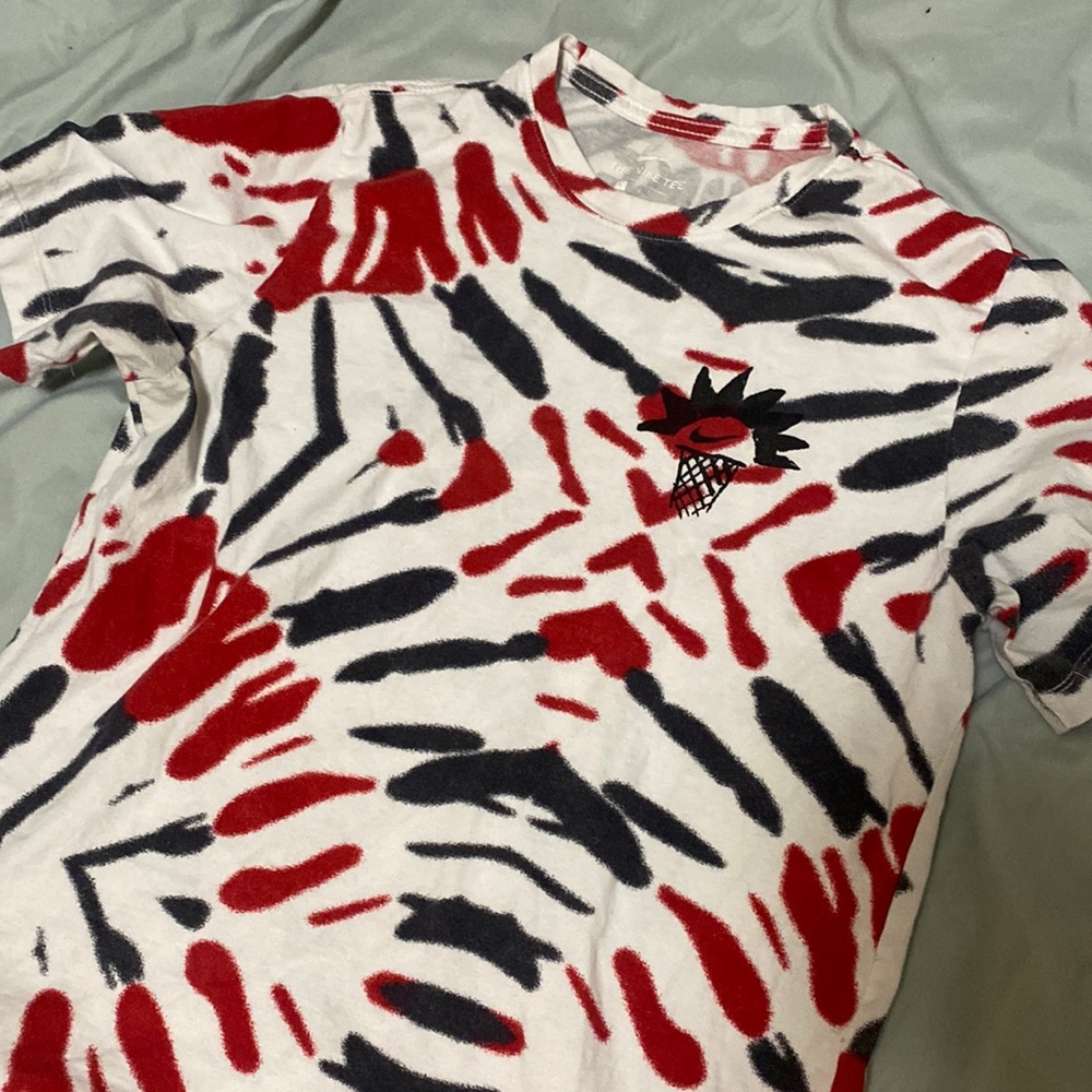 Nike shirt